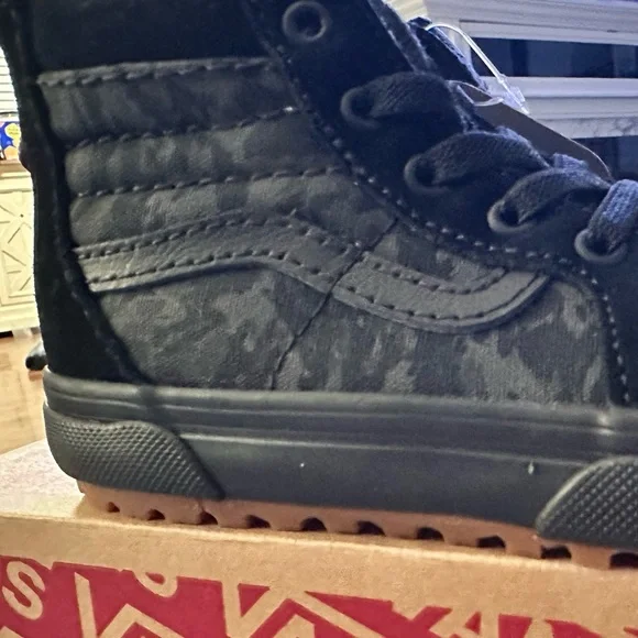 VANS Black Suede Toddler Sneakers